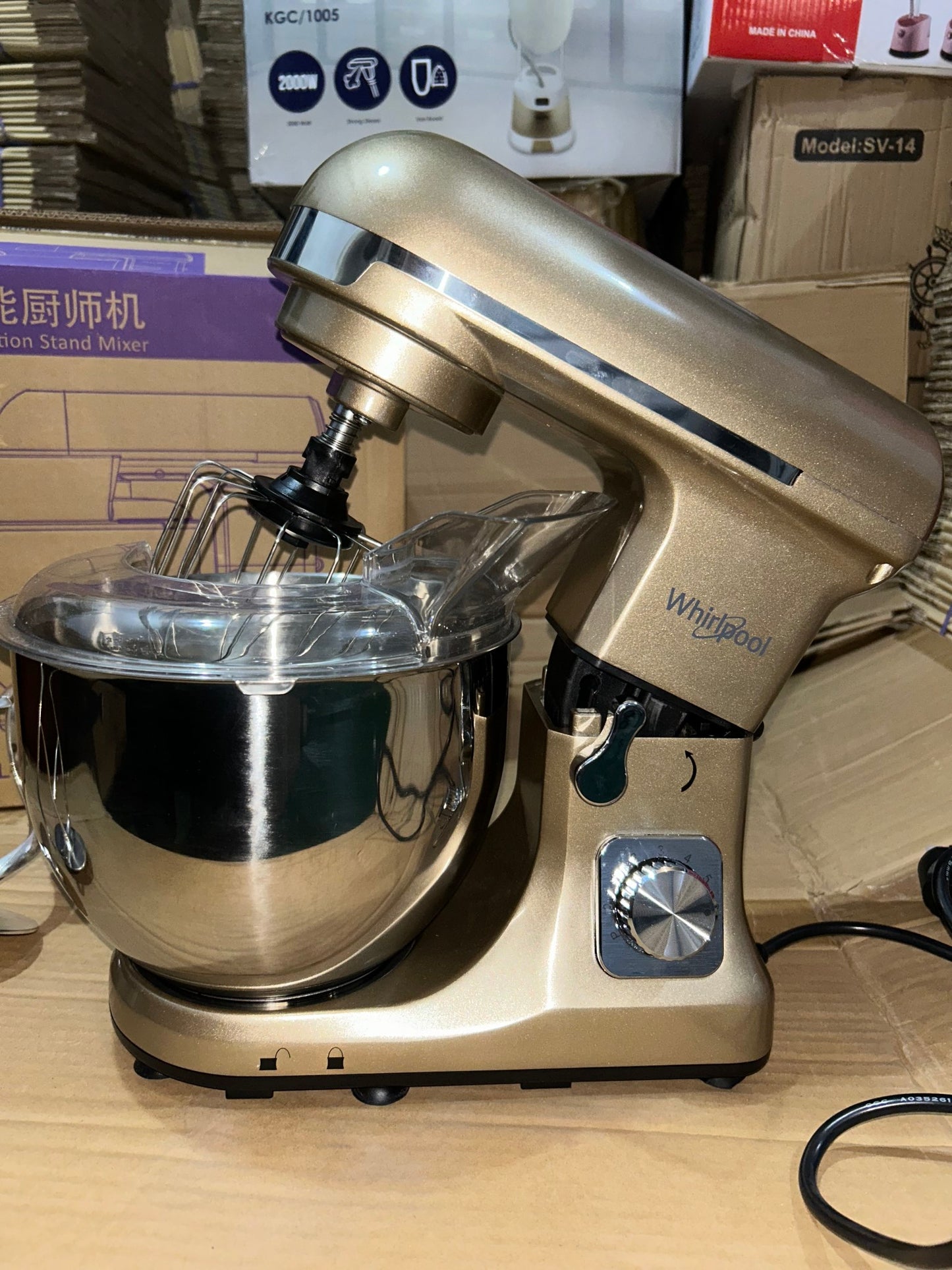 LOT IMPORTED MULTIFUNCTIONAL STAND MIXER